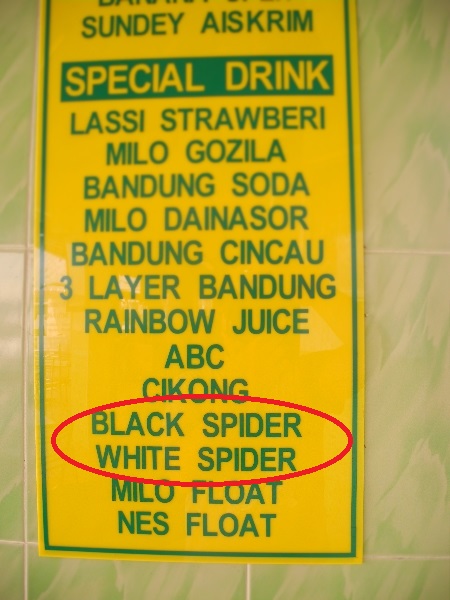 Drink special: white and black spiders. Unfortunately no pink ones, those are my favorites. 