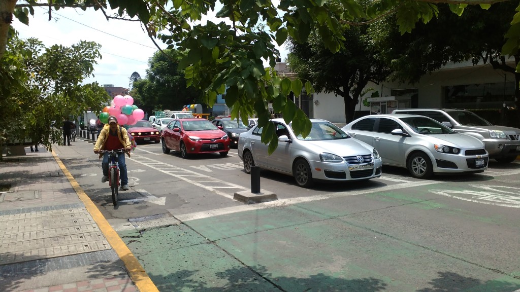Bike lane in the Colonia Americana in Guadalajara