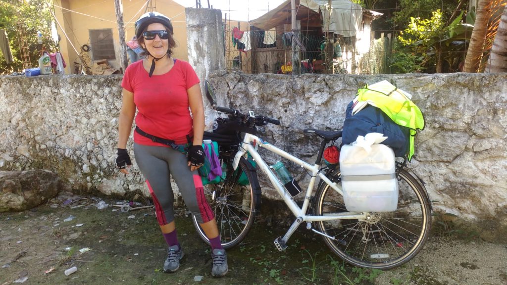 Argentinian cyclist Bea and her bike